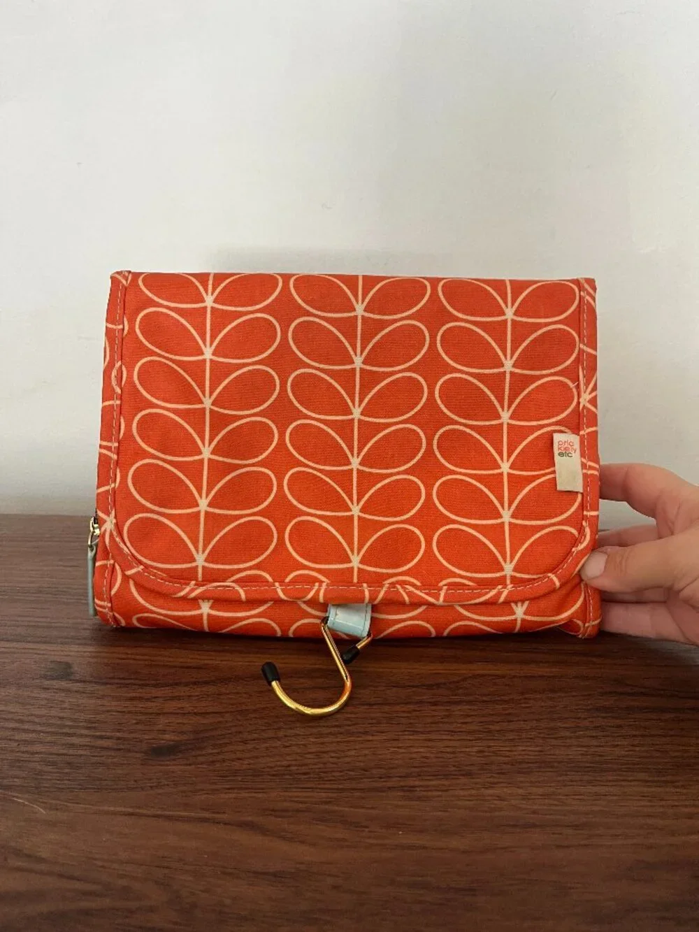 Orla Kiely Orange Folded Hanging Travel Toiletry Zip Bag EUC Mid Century Modern